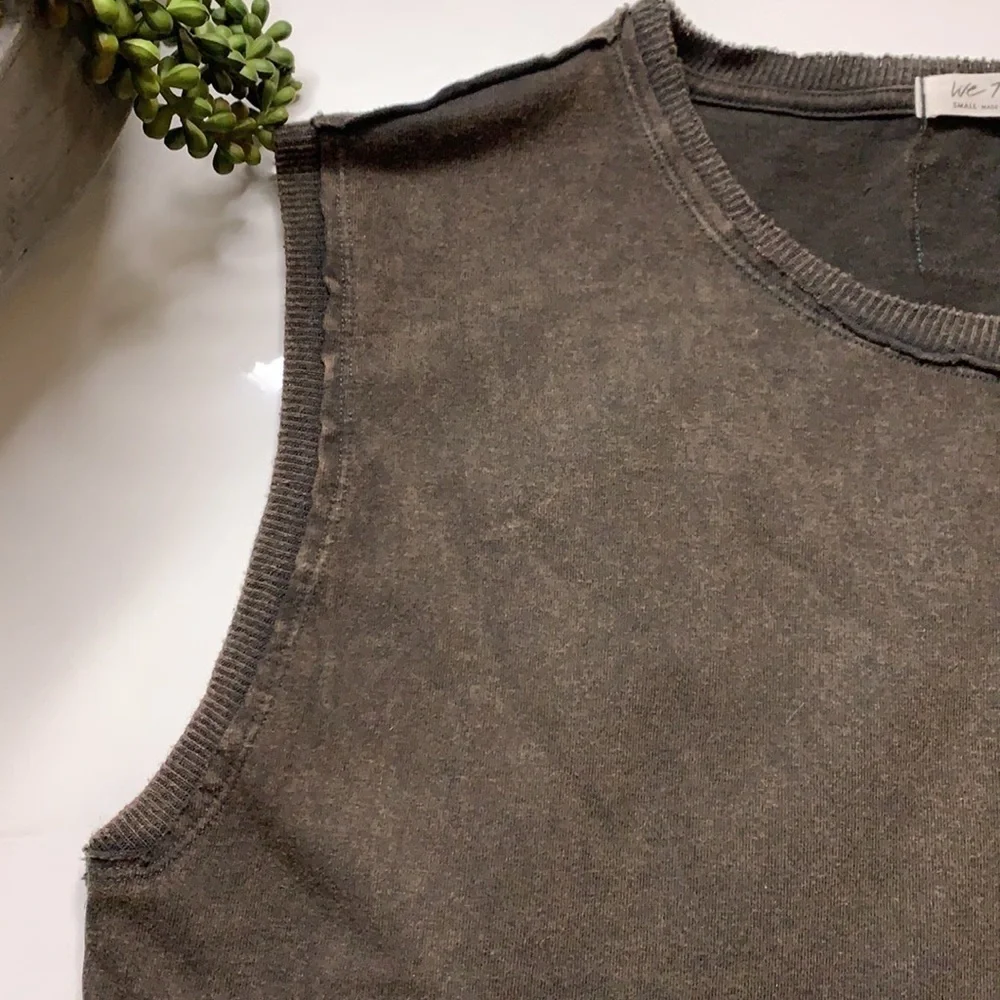 Free People oversized raven feather brown muscle T-shirt sleeveless small - Picture 4 of 5